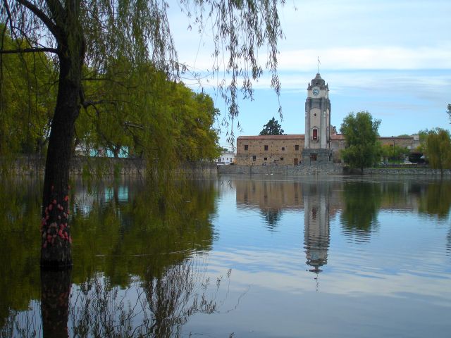 alta_gracia_pond2.jpg
