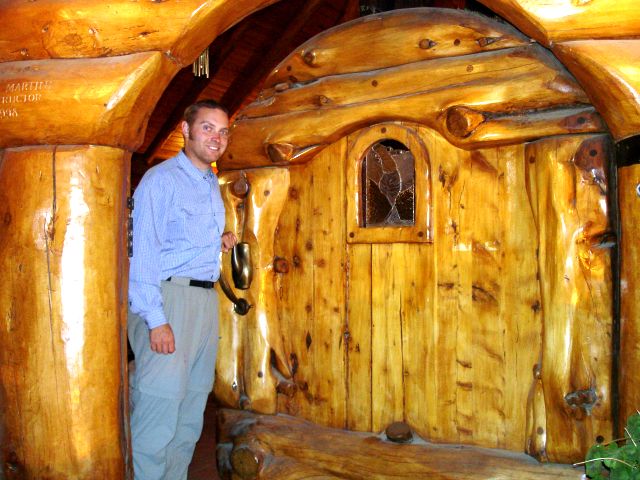 hobbit_house.jpg