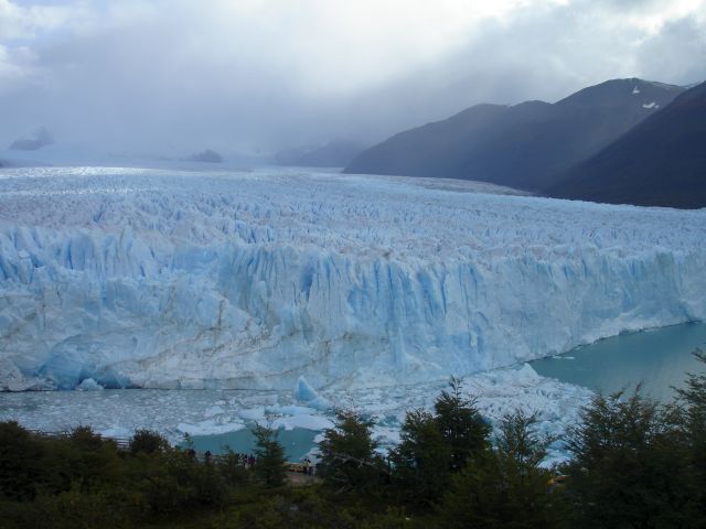 lago_argentina_pano8.jpg