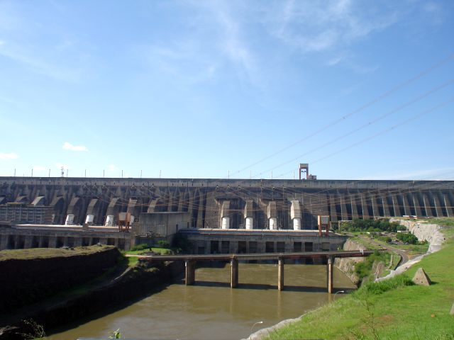 hydroelectric_dam.jpg