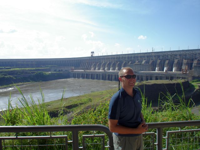 steve_at_itaipu.jpg