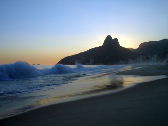 ipanema_sunset4.jpg