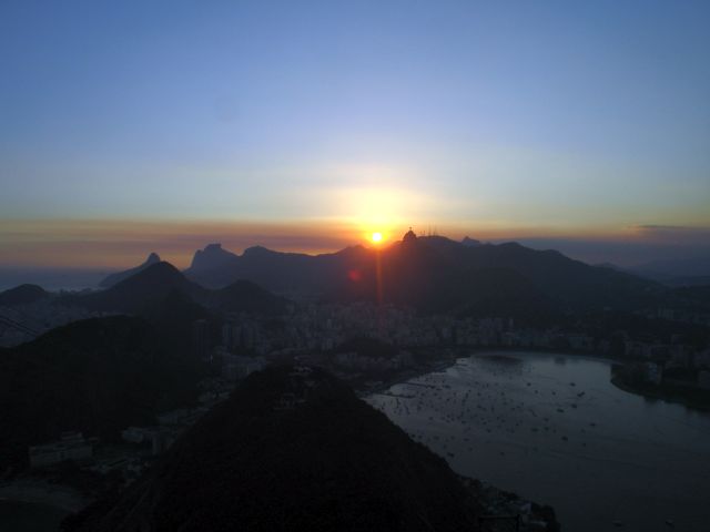rio_sunset_from_pao.jpg