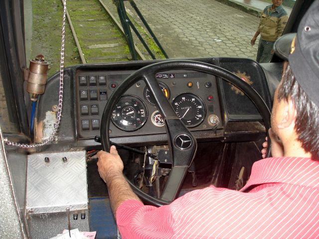 train_with_steering_wheel.jpg
