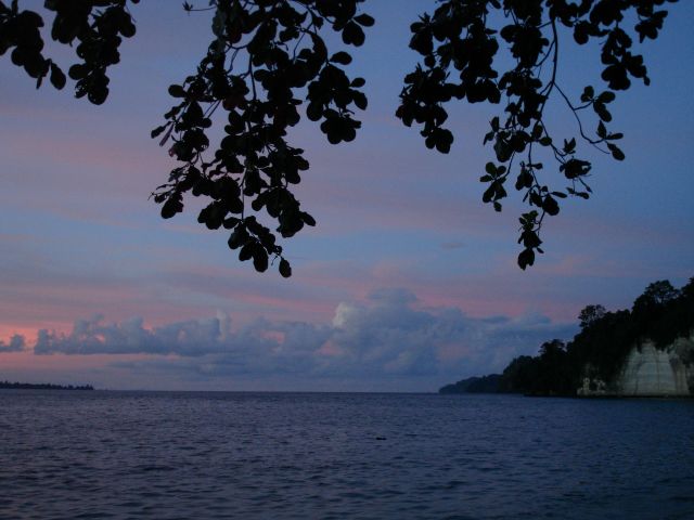 lembeh_sunset.jpg