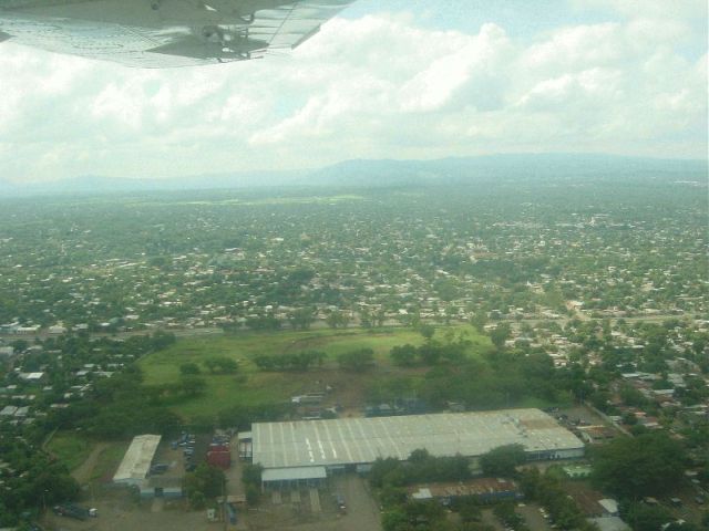 res_air_over_managua2.jpg