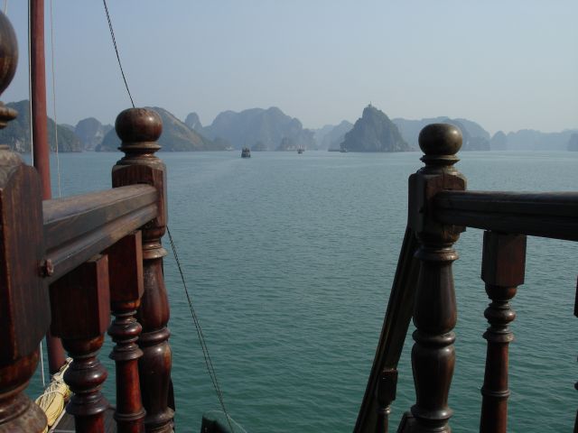 halong bay6