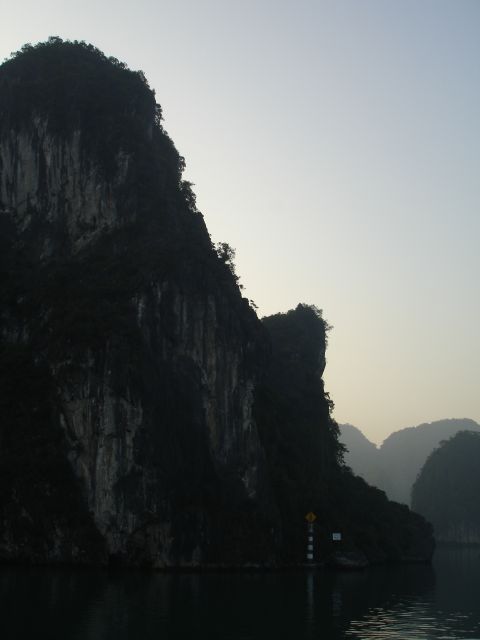 halong bay am2